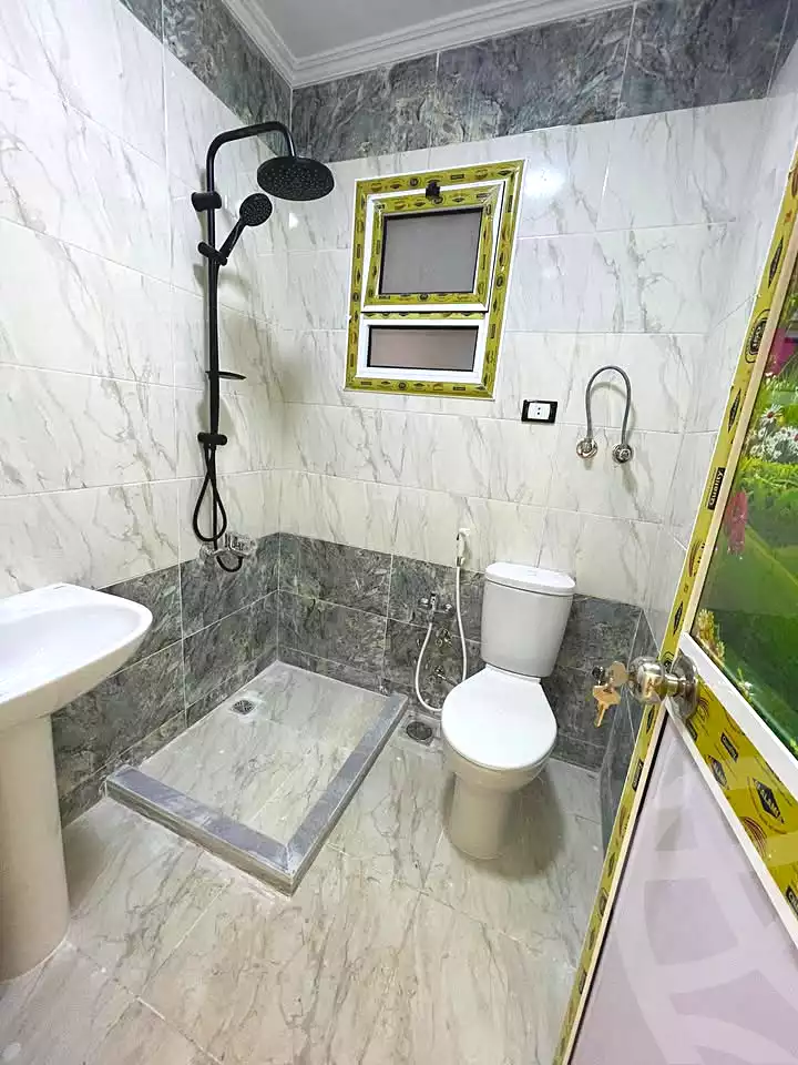 https://aqarmap.com.eg/en/listing/7246296-for-sale-alexandria-sydy-bshr-sydy-bshr-qbly