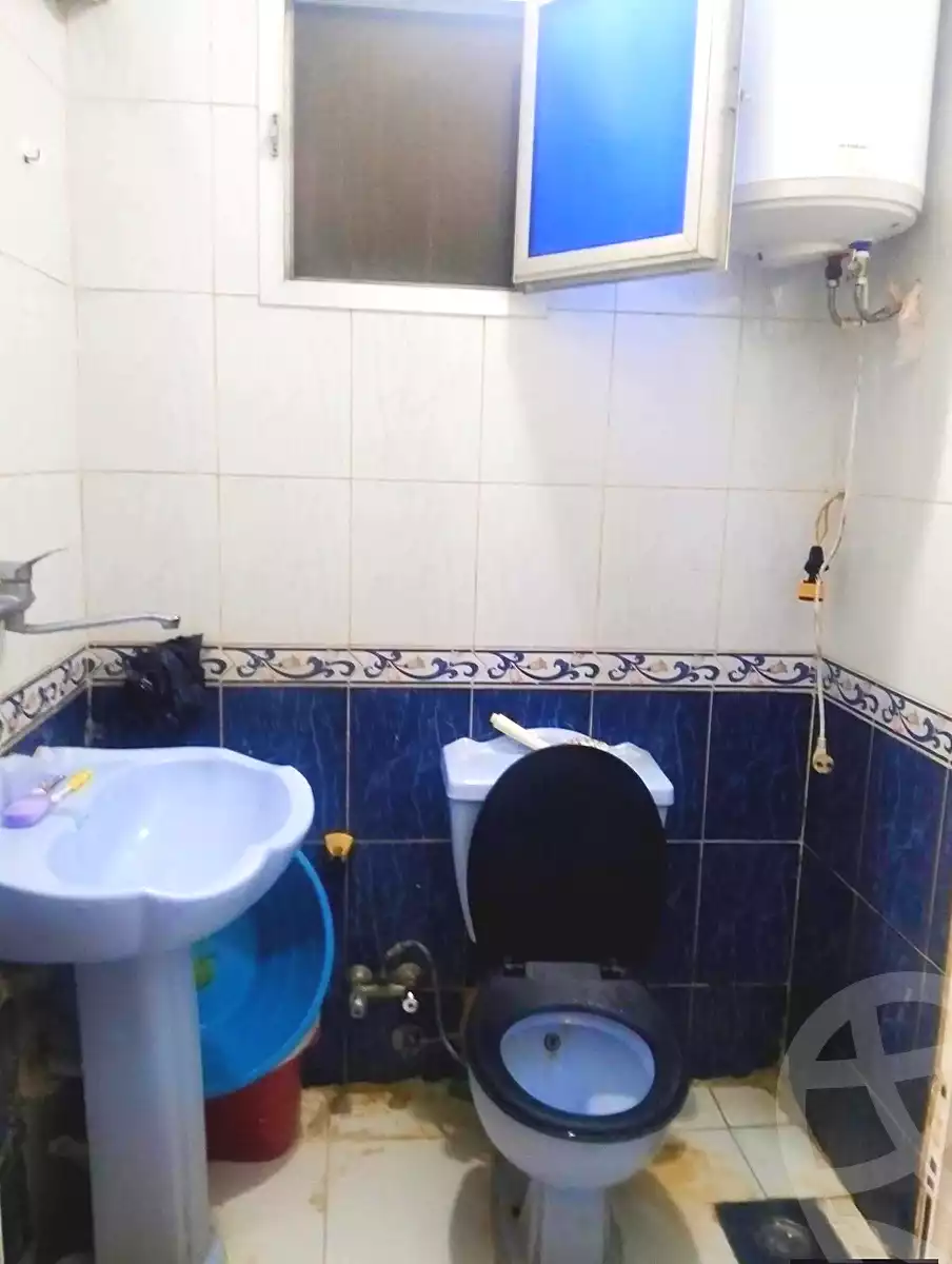 https://aqarmap.com.eg/en/listing/7246390-for-sale-alexandria-sydy-bshr