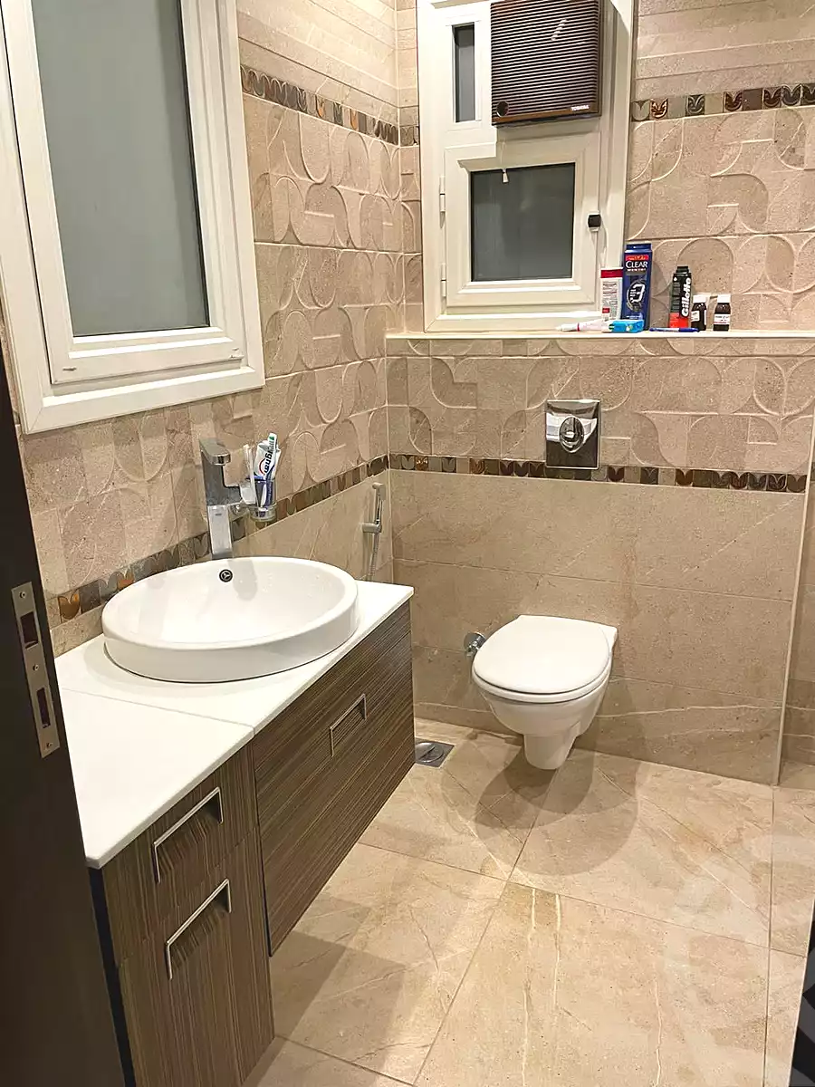 https://aqarmap.com.eg/en/listing/7247155-for-rent-cairo-new-cairo-compounds-mountain-view-hyde-park