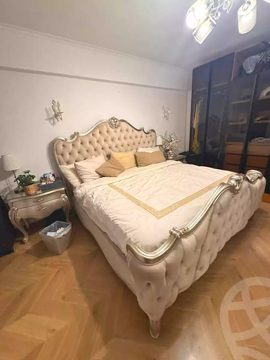 https://aqarmap.com.eg/ar/listing/7247271-for-sale-cairo-el-sheikh-zayed-city-mntq-fr-y-bmdyn-lshykh-zyd