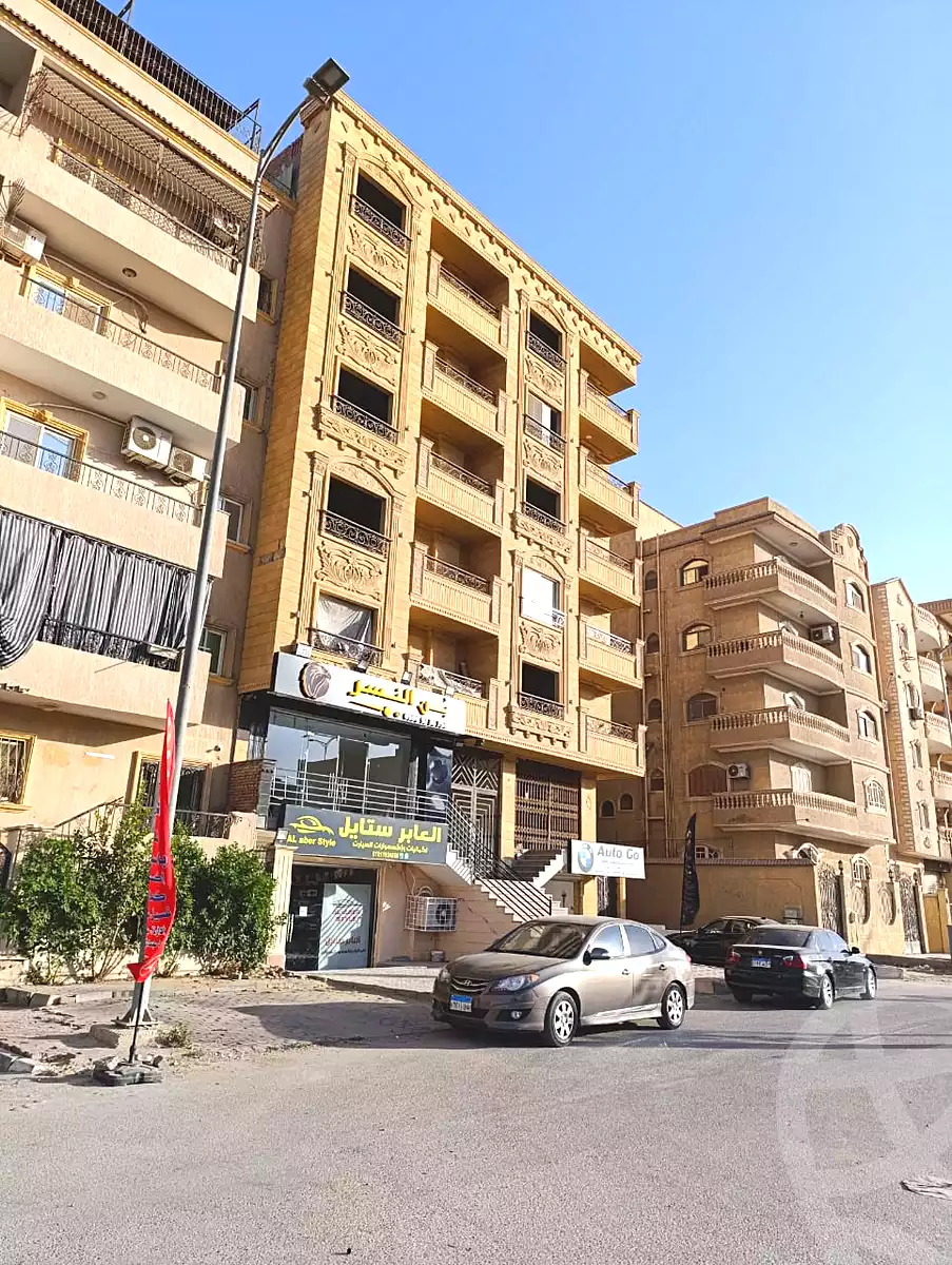 https://aqarmap.com.eg/ar/listing/7247290-for-sale-cairo-6th-of-october-el-ahyaa-neighborhood-5th-street-2