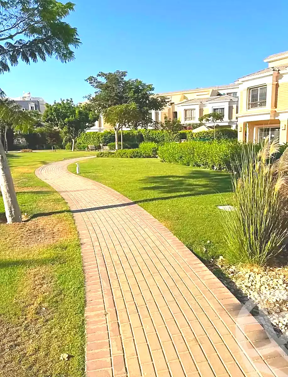 https://aqarmap.com.eg/en/listing/7247320-for-sale-cairo-new-cairo-compounds-hyde-park-greens-hyde-park-compound