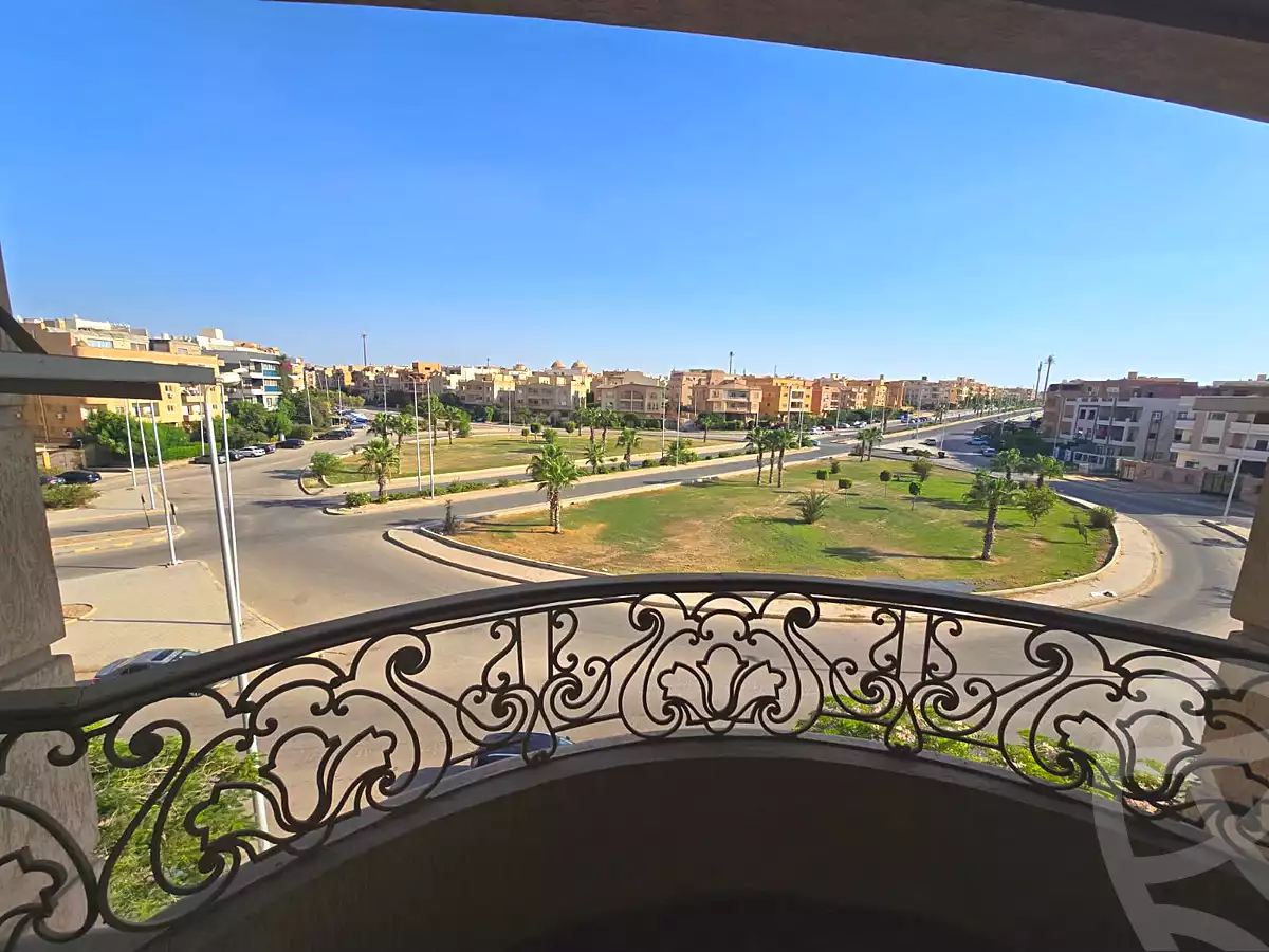 https://aqarmap.com.eg/en/listing/7247329-for-sale-cairo-el-sheikh-zayed-city-el-hay-elthamen-lhy-lthmn