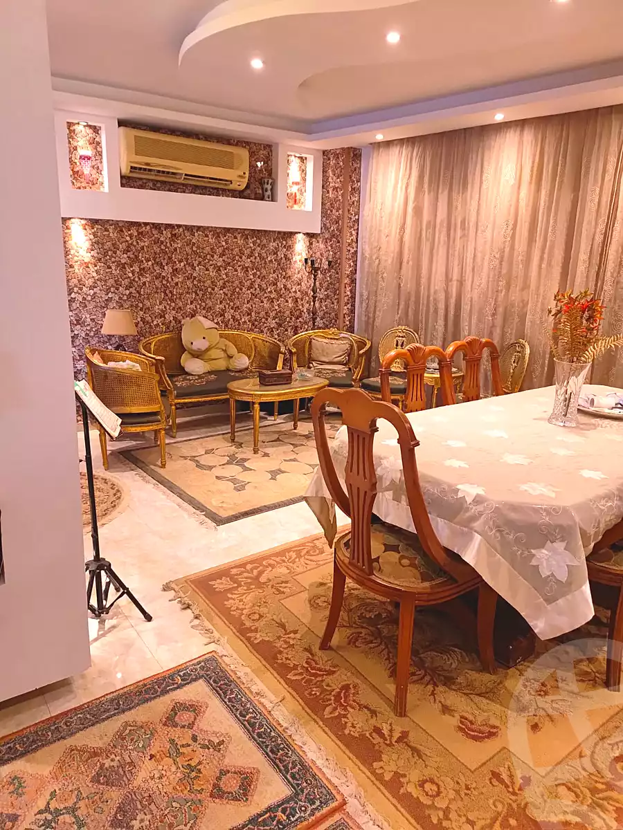 https://aqarmap.com.eg/ar/listing/7247343-for-sale-cairo-el-sheikh-zayed-city-el-hay-eltaseaa-area-1-el-bostan-st