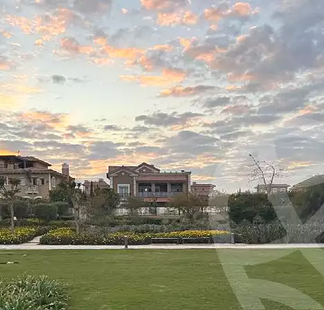 https://aqarmap.com.eg/ar/listing/7247338-for-sale-cairo-new-cairo-compounds-hyde-park-greens-hyde-park-compound