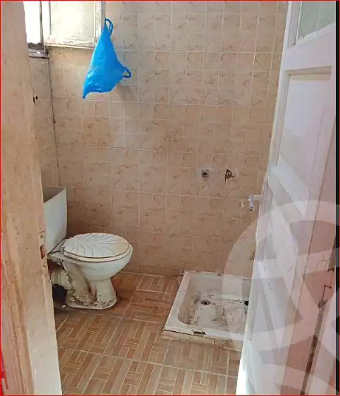 https://aqarmap.com.eg/ar/listing/7247371-for-sale-alexandria-al-agamy-lbytsh