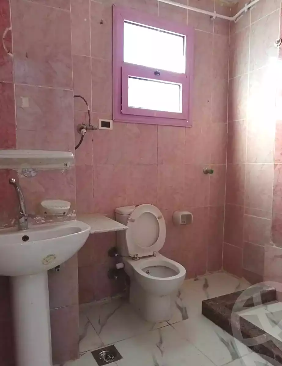 https://aqarmap.com.eg/en/listing/7245811-for-sale-alexandria-sydy-bshr-sydy-bshr-bhry-shr-mhmwd-l-yswy