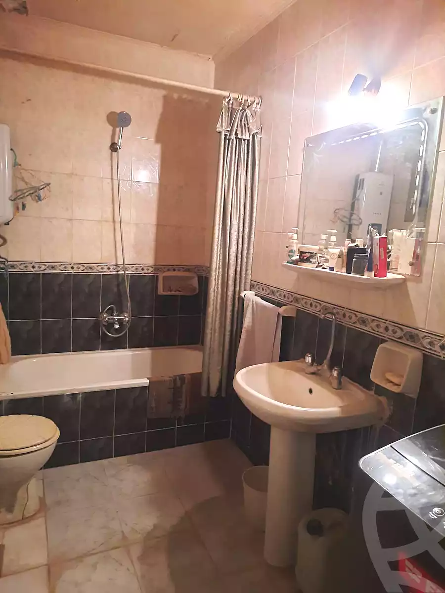 https://aqarmap.com.eg/ar/listing/7247514-for-sale-cairo-15th-of-may-mjwr-27