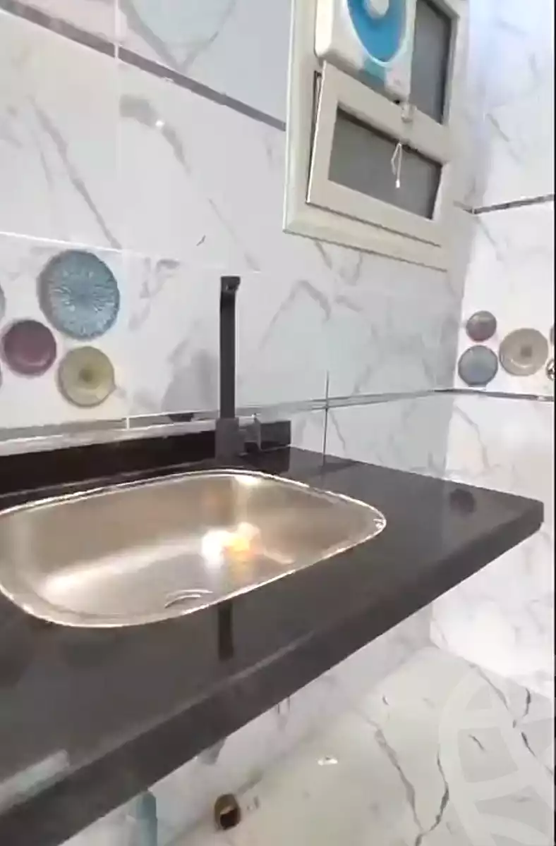 https://aqarmap.com.eg/ar/listing/7245750-for-sale-cairo-ain-shams-ain-shams-el-sharkia