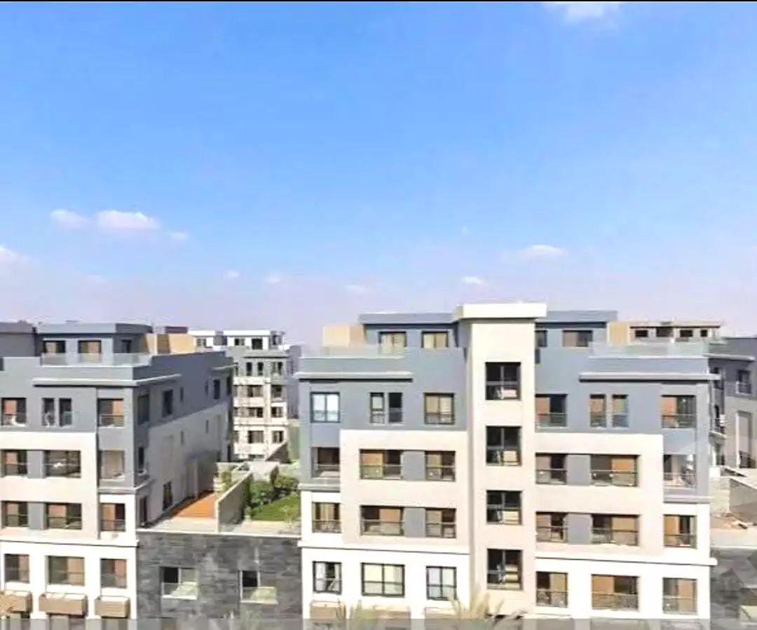https://aqarmap.com.eg/ar/listing/7248606-for-sale-cairo-new-cairo-compounds-trio-gardens