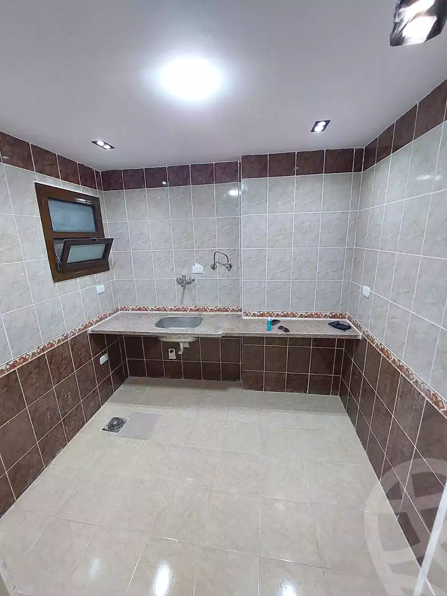 https://aqarmap.com.eg/en/listing/7245636-for-sale-alexandria-sydy-bshr-sydy-bshr-bhry-shr-mhmwd-l-yswy
