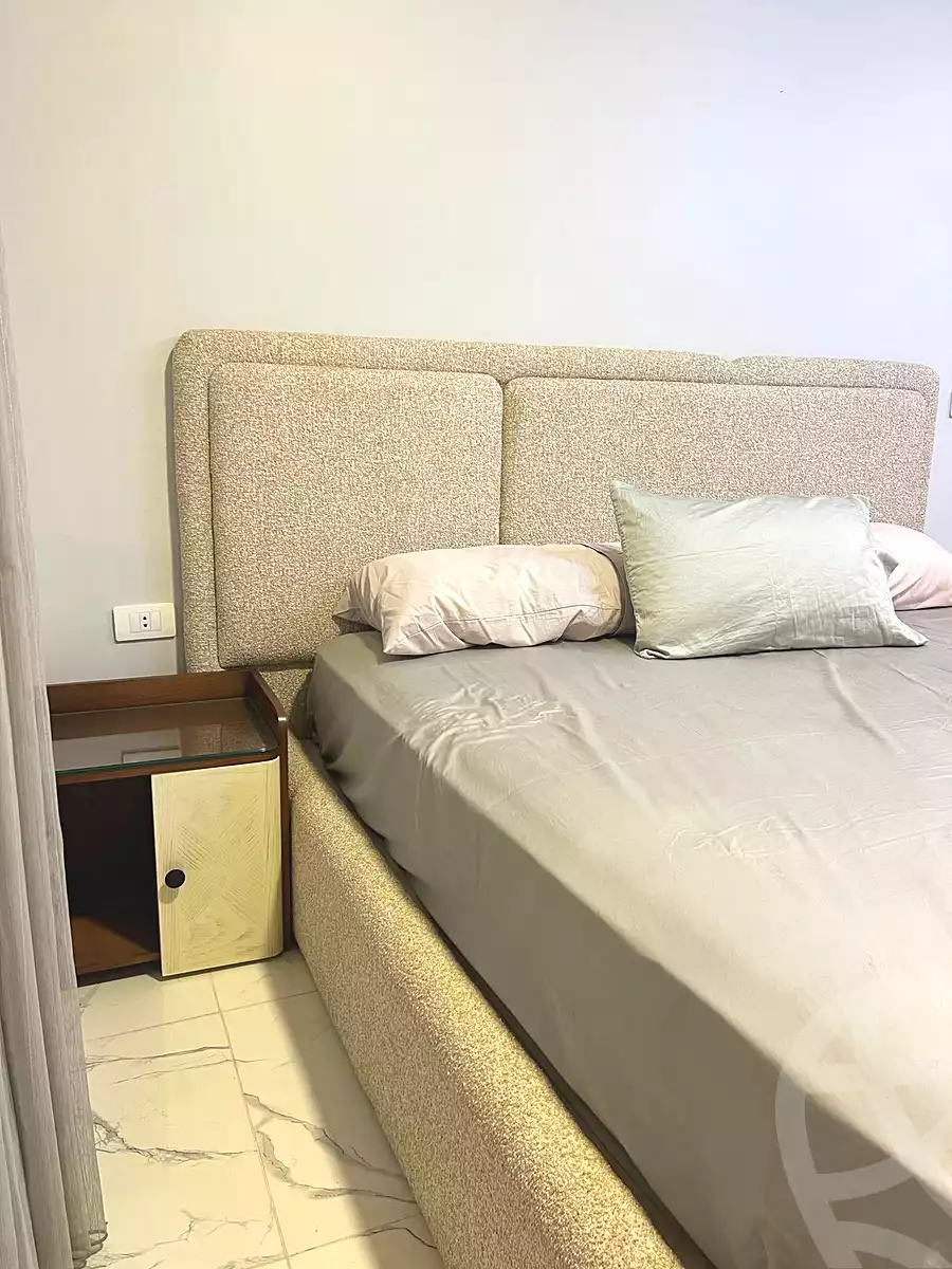 https://aqarmap.com.eg/ar/listing/7248782-for-sale-cairo-el-sheikh-zayed-city-mntq-fr-y-bmdyn-lshykh-zyd