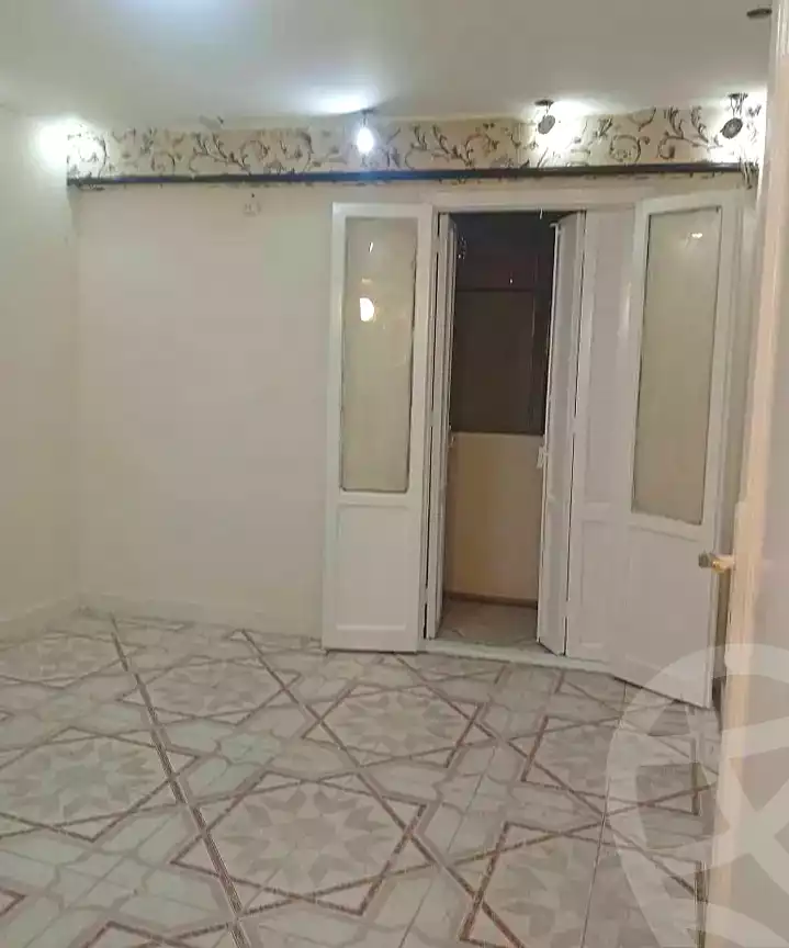 https://aqarmap.com.eg/ar/listing/7248795-for-rent-alexandria-miami-shr-jml-bd-lnsr