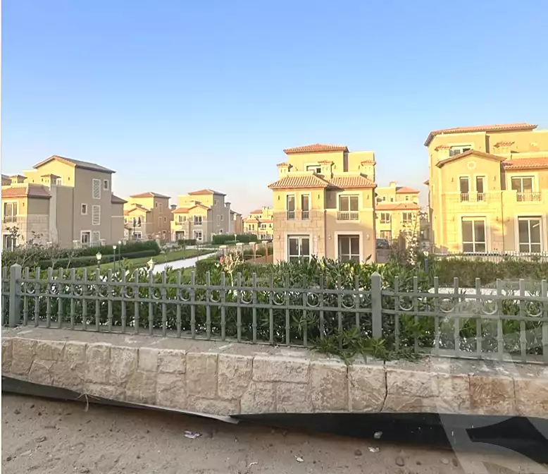 https://aqarmap.com.eg/ar/listing/7248903-for-sale-cairo-new-administrative-capital-r4-la-vista-city