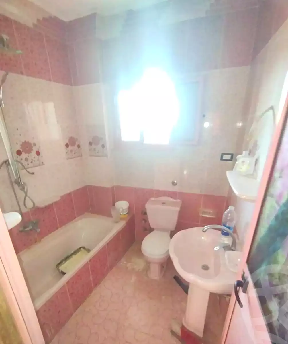 https://aqarmap.com.eg/ar/listing/7245542-for-sale-alexandria-al-agamy-el-hanouvel-el-madina-el-monawwara-st