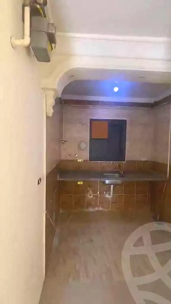 https://aqarmap.com.eg/en/listing/7249053-for-rent-alexandria-ibrahimia-abou-quer-st