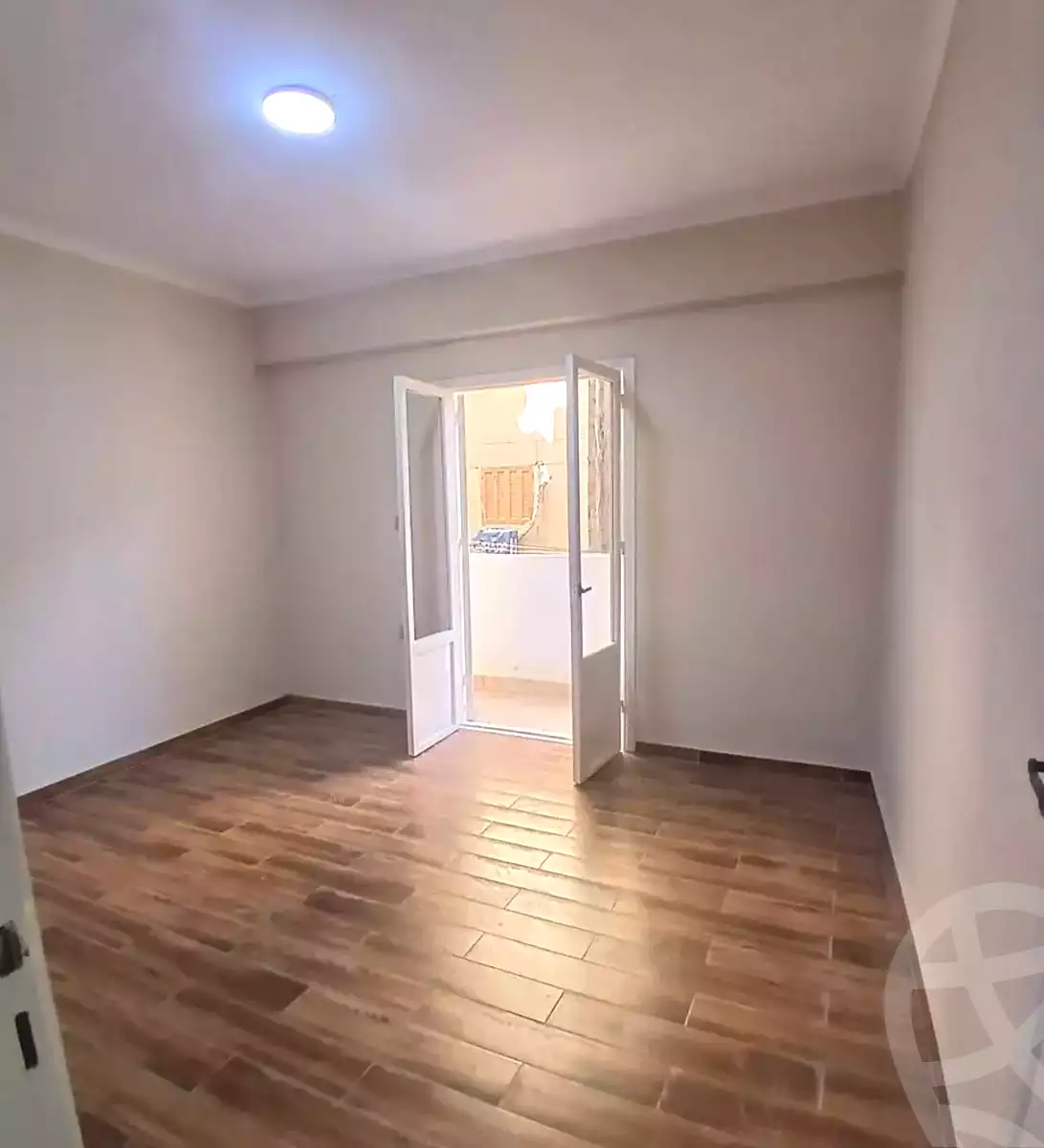 https://aqarmap.com.eg/ar/listing/7249087-for-sale-alexandria-el-asafra-ahmed-tiesser-st