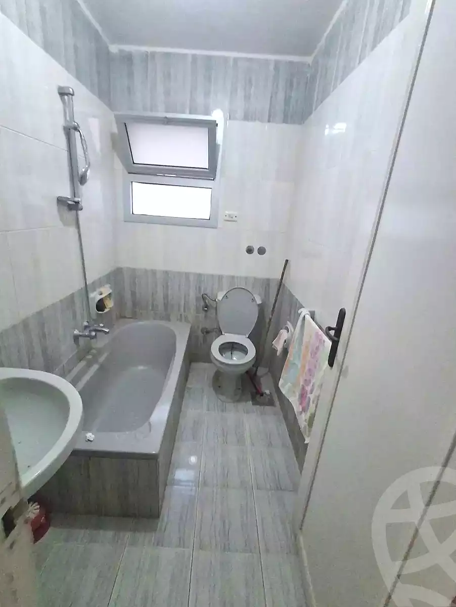 https://aqarmap.com.eg/ar/listing/7249203-for-sale-alexandria-al-agamy-lbytsh-bianchiii-el-bashwat-st