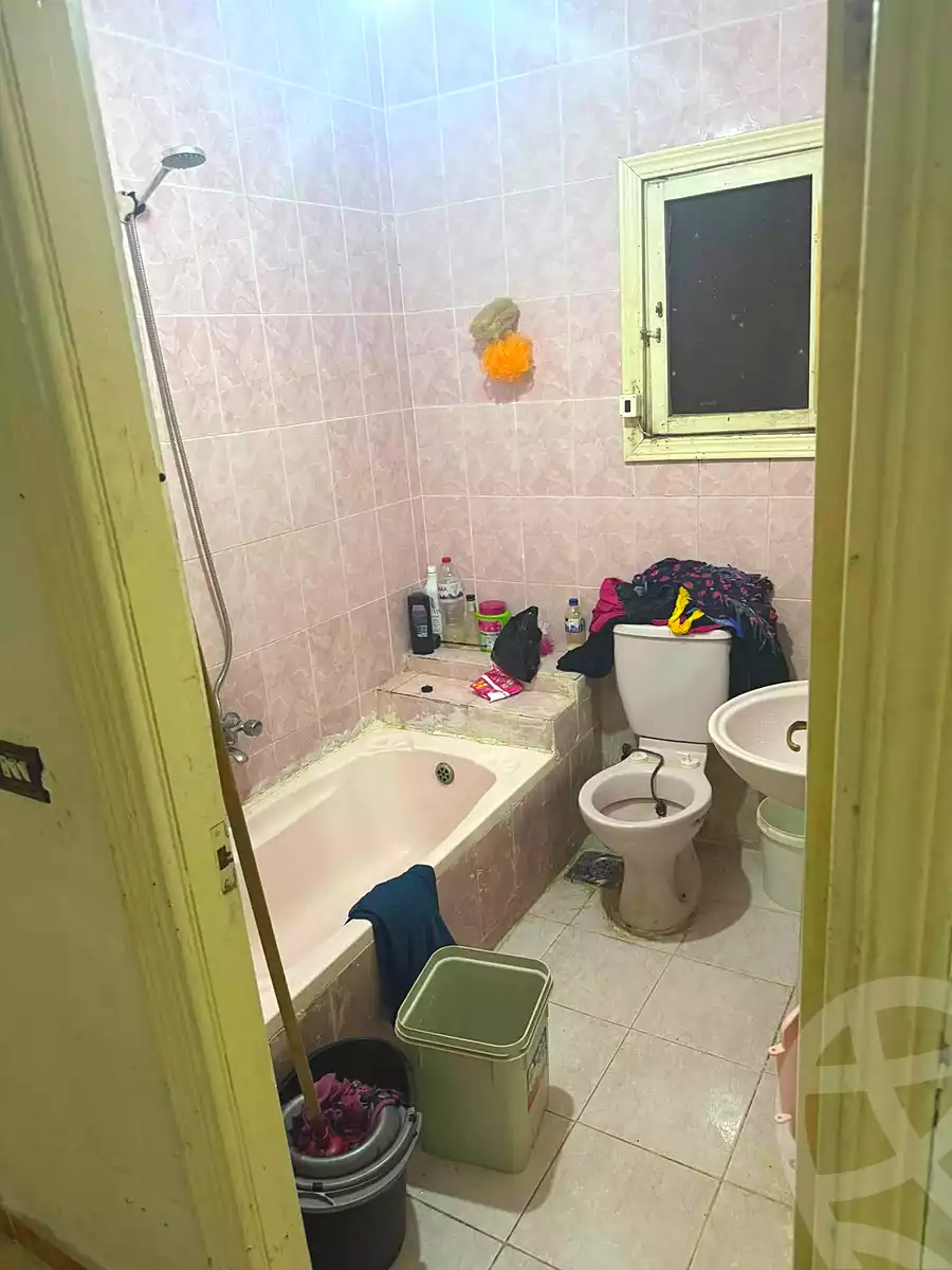 https://aqarmap.com.eg/en/listing/7249487-for-sale-alexandria-al-agamy-el-hanouvel