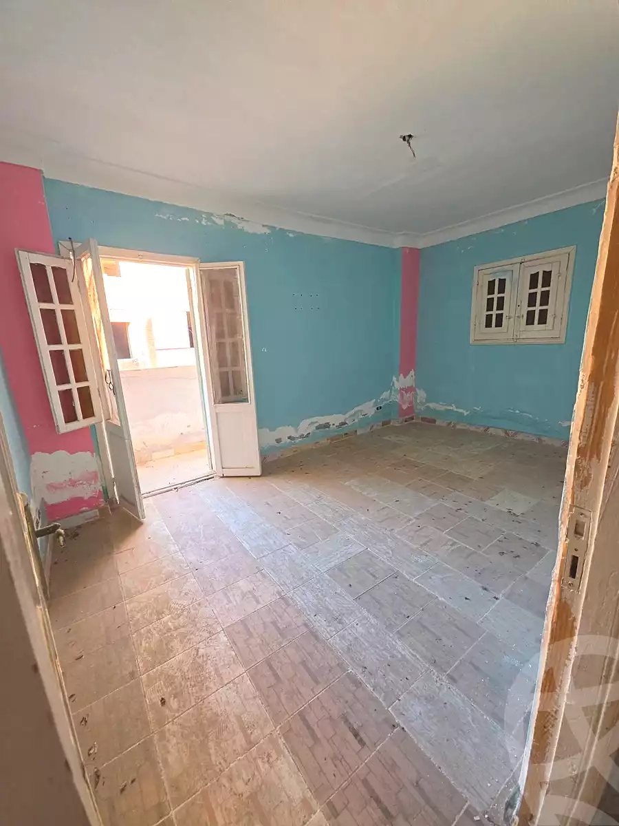 https://aqarmap.com.eg/ar/listing/7250007-for-sale-alexandria-al-agamy-el-hanouvel-al-haded-we-al-soulb-st