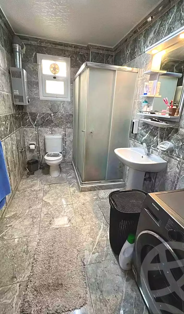 https://aqarmap.com.eg/en/listing/7250233-for-sale-cairo-ain-shams-ahmed-esmat-st