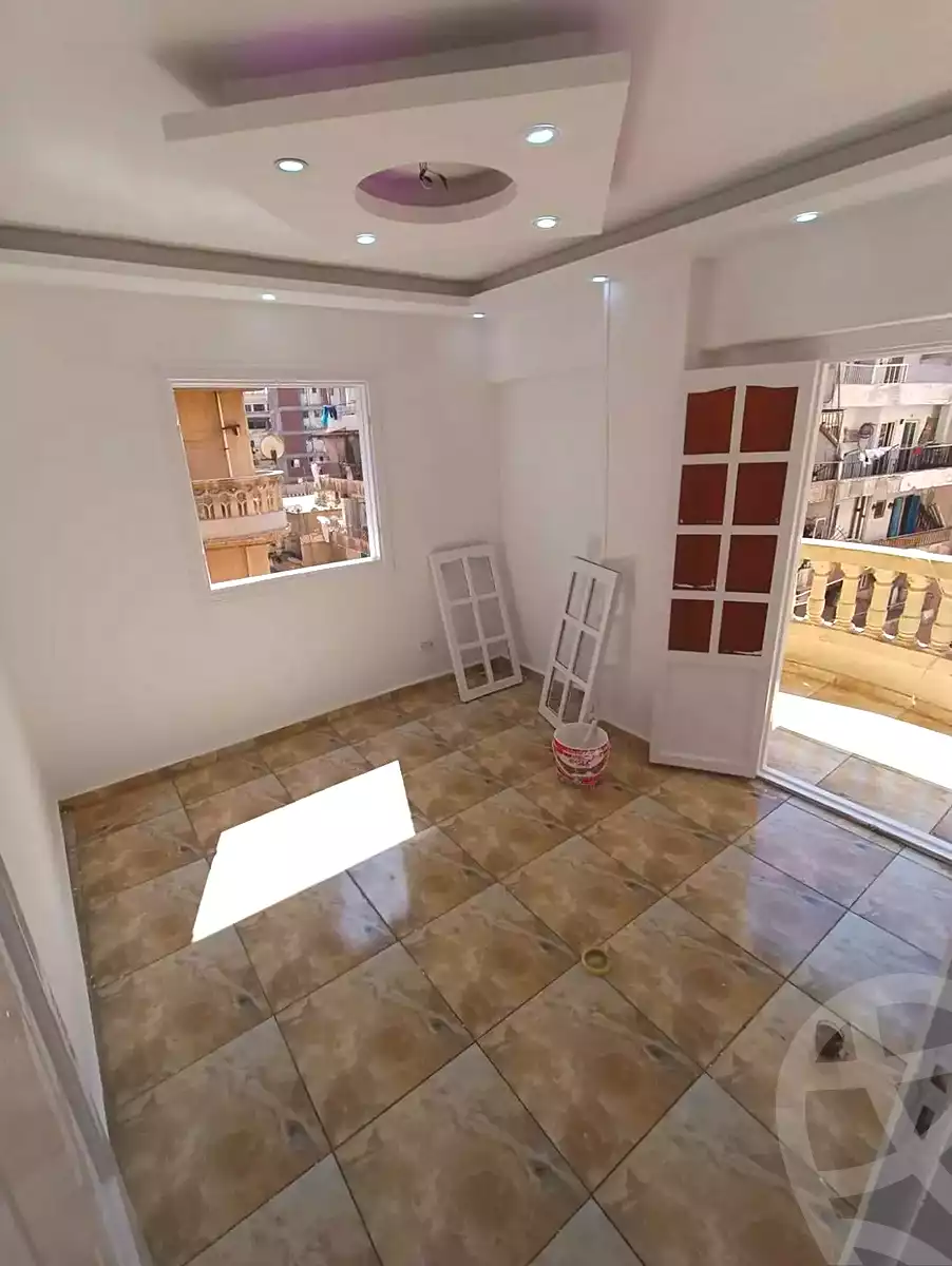 https://aqarmap.com.eg/en/listing/7250537-for-sale-alexandria-el-asafra-shr-45