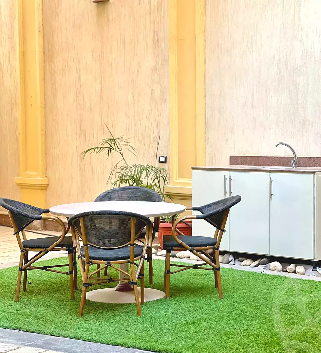 https://aqarmap.com.eg/ar/listing/7250815-for-rent-cairo-el-sheikh-zayed-city-el-hay-elasher-street-100