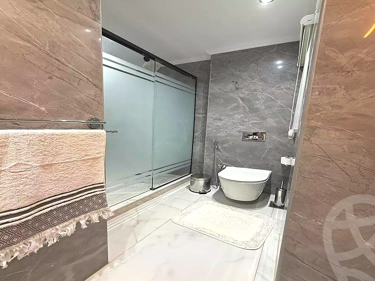 https://aqarmap.com.eg/en/listing/7250830-for-sale-cairo-new-cairo-compounds-mwrd-fq-llttwyr