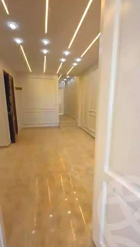 https://aqarmap.com.eg/en/listing/7251184-for-sale-alexandria-el-asafra-shr-mlk-hfny