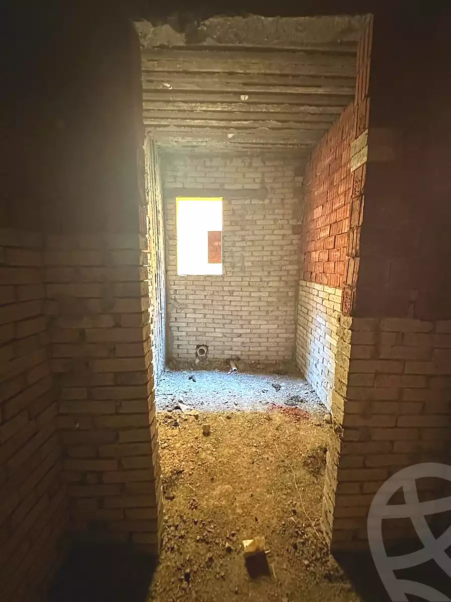 https://aqarmap.com.eg/ar/listing/7251159-for-sale-cairo-el-shorouk-compounds-maadi-view