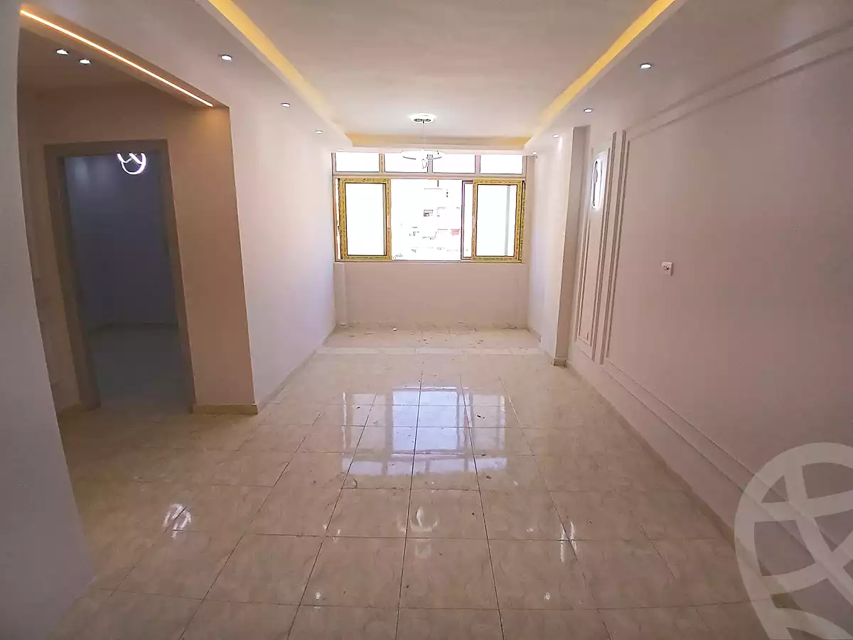 https://aqarmap.com.eg/ar/listing/7251362-for-sale-alexandria-sydy-bshr-sydy-bshr-bhry-ali-hipa-st