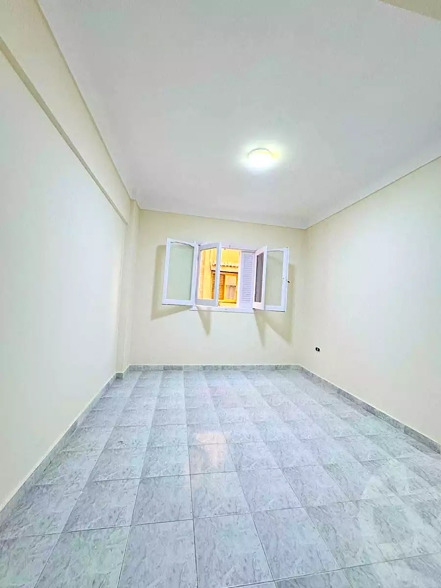 https://aqarmap.com.eg/en/listing/7145171-for-sale-alexandria-al-agamy-shataa-el-nakheel