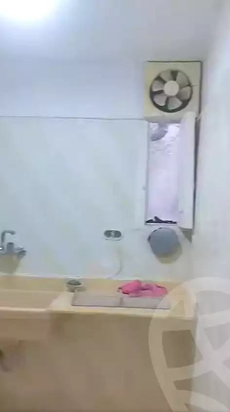 https://aqarmap.com.eg/ar/listing/7145160-for-sale-alexandria-al-agamy-el-hanouvel