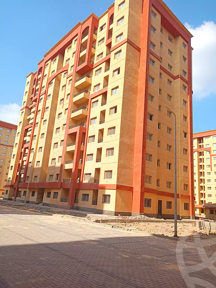 https://aqarmap.com.eg/ar/listing/7252022-for-sale-qalyubia-shubra-el-khaima-shubra-el-khaima-city-ahmed-oraby-st