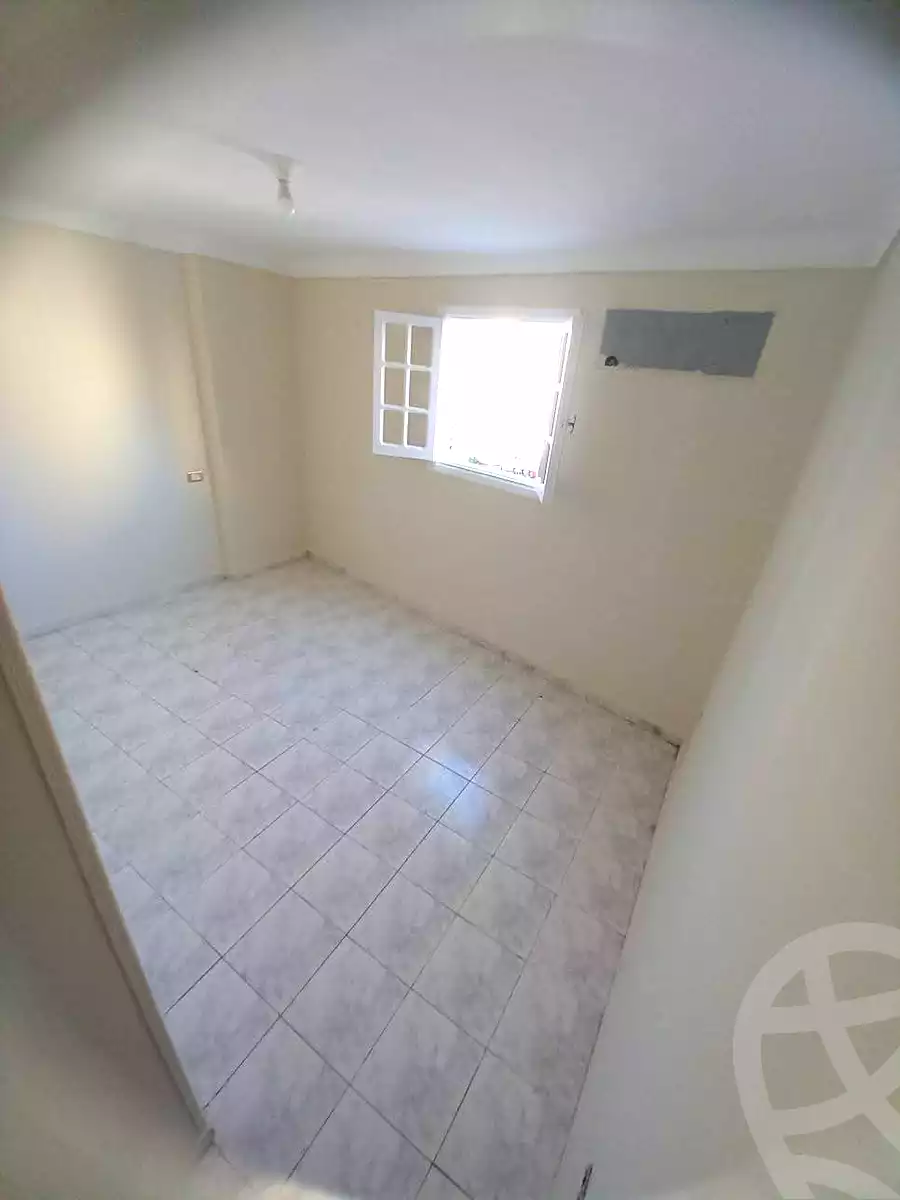 https://aqarmap.com.eg/ar/listing/7252521-for-sale-alexandria-sydy-bshr-sydy-bshr-bhry-shr-lsg-mhmd-bd-lslm