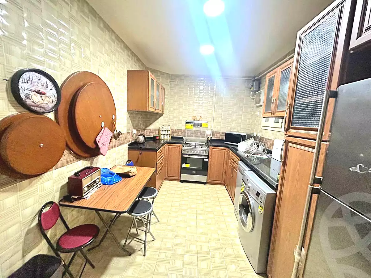 https://aqarmap.com.eg/en/listing/7252558-for-sale-alexandria-camp-cesar