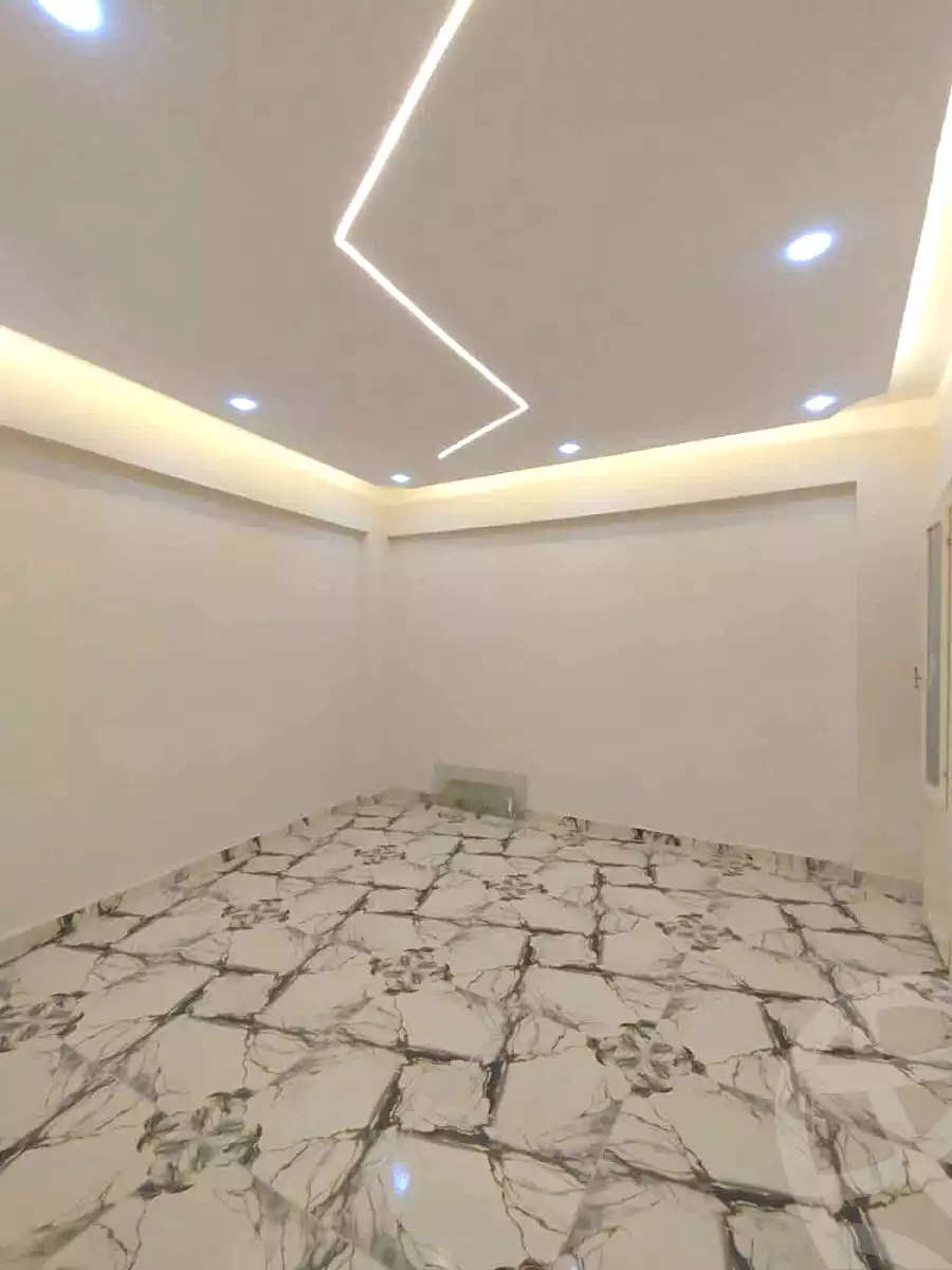 https://aqarmap.com.eg/ar/listing/7145026-for-sale-alexandria-al-agamy-lbytsh-ain-shams-st
