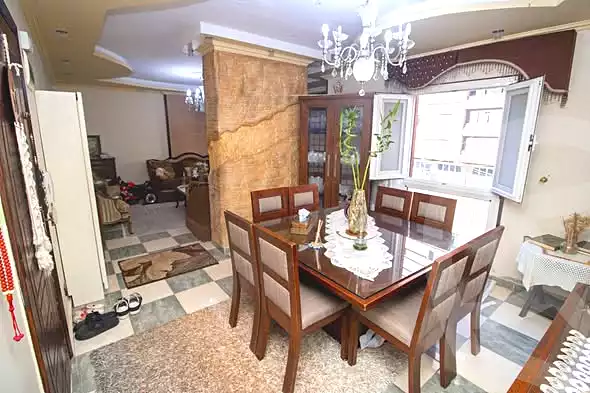 https://aqarmap.com.eg/ar/listing/7252853-for-sale-alexandria-sydy-bshr-sydy-bshr-qbly