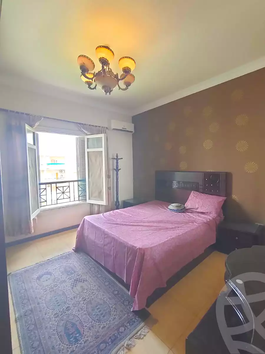 https://aqarmap.com.eg/en/listing/7252878-for-rent-cairo-el-sheikh-zayed-city-compounds-el-khamayel