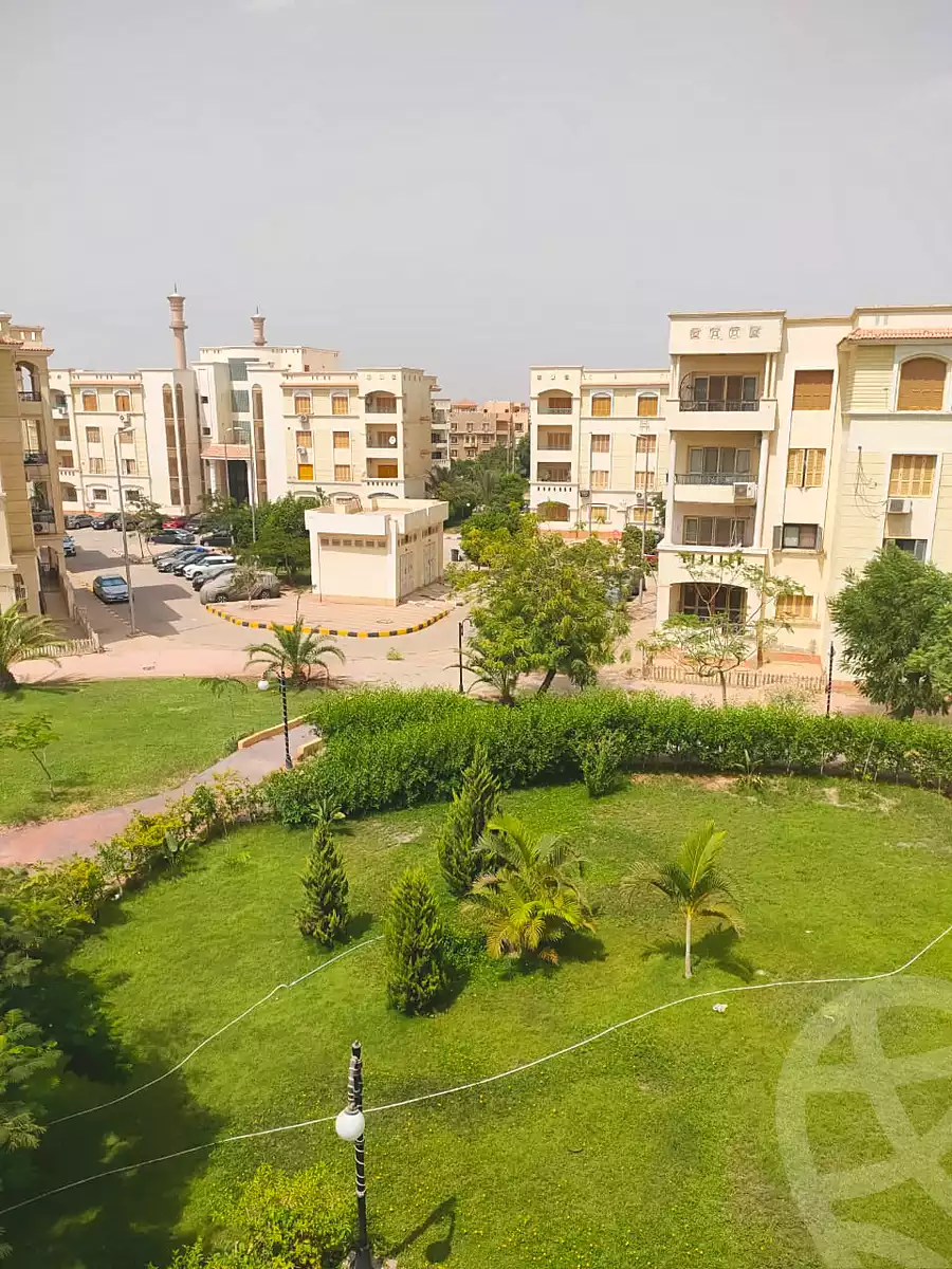 https://aqarmap.com.eg/en/listing/7252878-for-rent-cairo-el-sheikh-zayed-city-compounds-el-khamayel