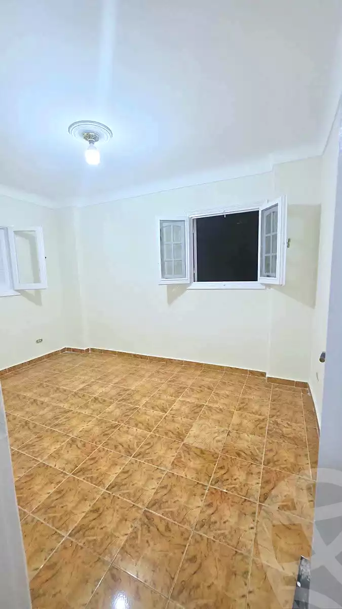 https://aqarmap.com.eg/ar/listing/7253206-for-sale-alexandria-el-asafra-l-sfr-bhry