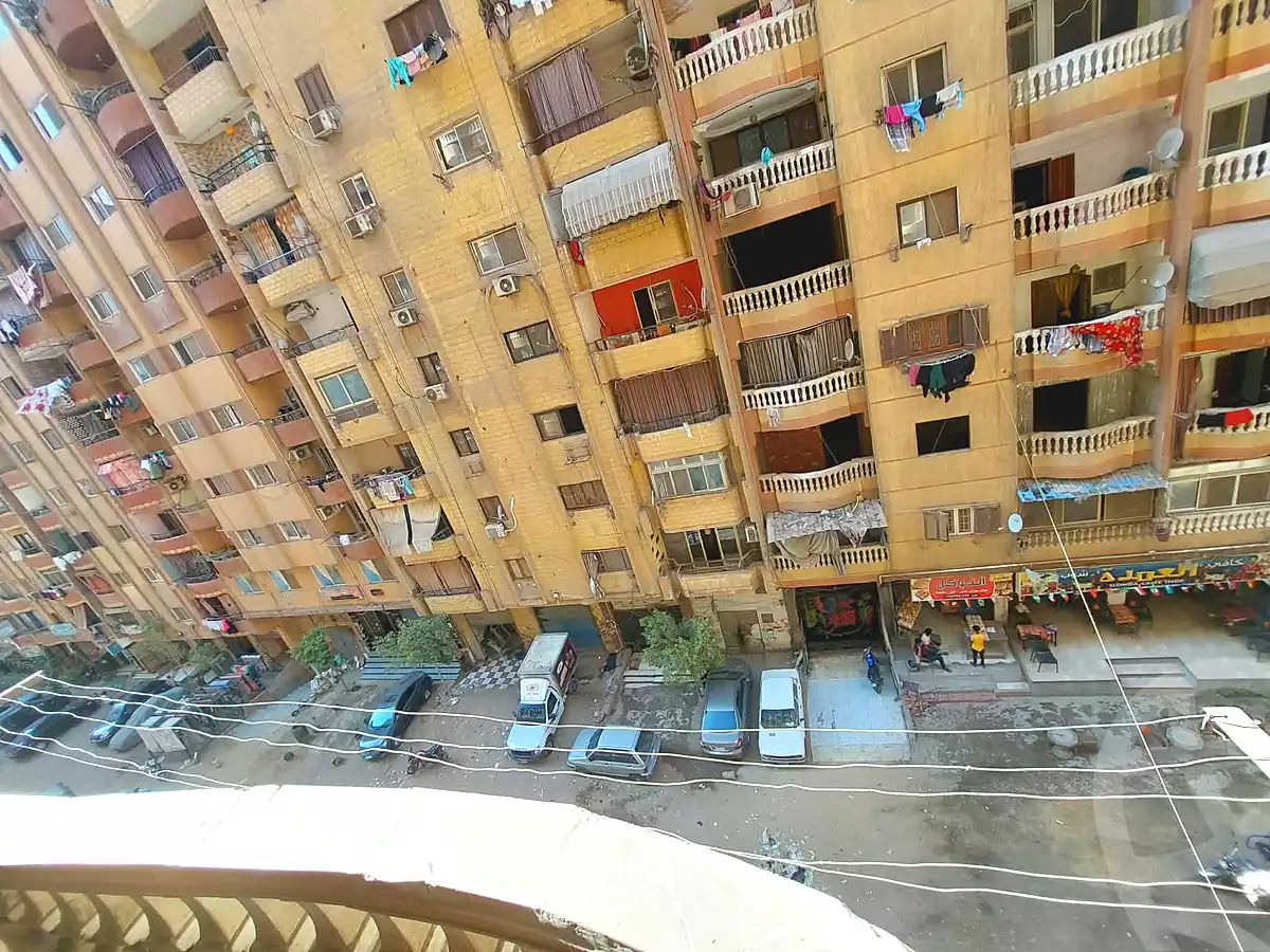 https://aqarmap.com.eg/ar/listing/7253323-for-sale-cairo-faisal-kafr-tohormos-queen-nazli-st