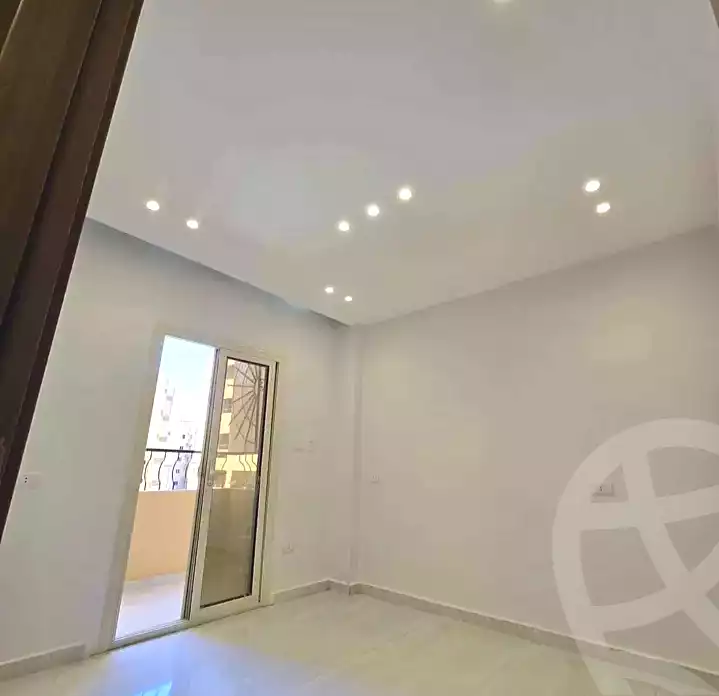 https://aqarmap.com.eg/en/listing/7253490-for-sale-cairo-6th-of-october-hadaeq-october-compounds-alico-city