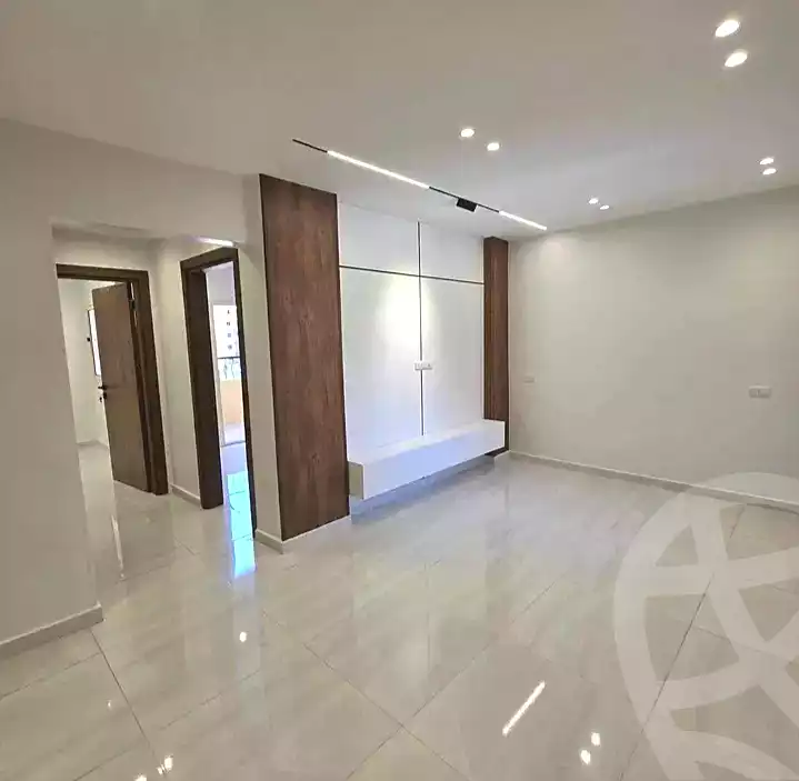 https://aqarmap.com.eg/en/listing/7253490-for-sale-cairo-6th-of-october-hadaeq-october-compounds-alico-city