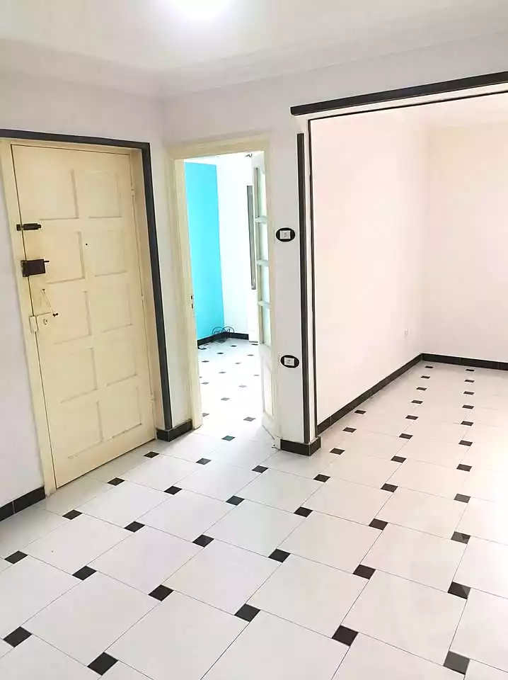 https://aqarmap.com.eg/ar/listing/7253513-for-sale-alexandria-sydy-bshr-sydy-bshr-bhry-sidi-beshr-mosque-st