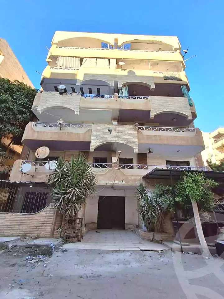 https://aqarmap.com.eg/ar/listing/7253718-for-sale-alexandria-al-agamy-shataa-el-nakheel
