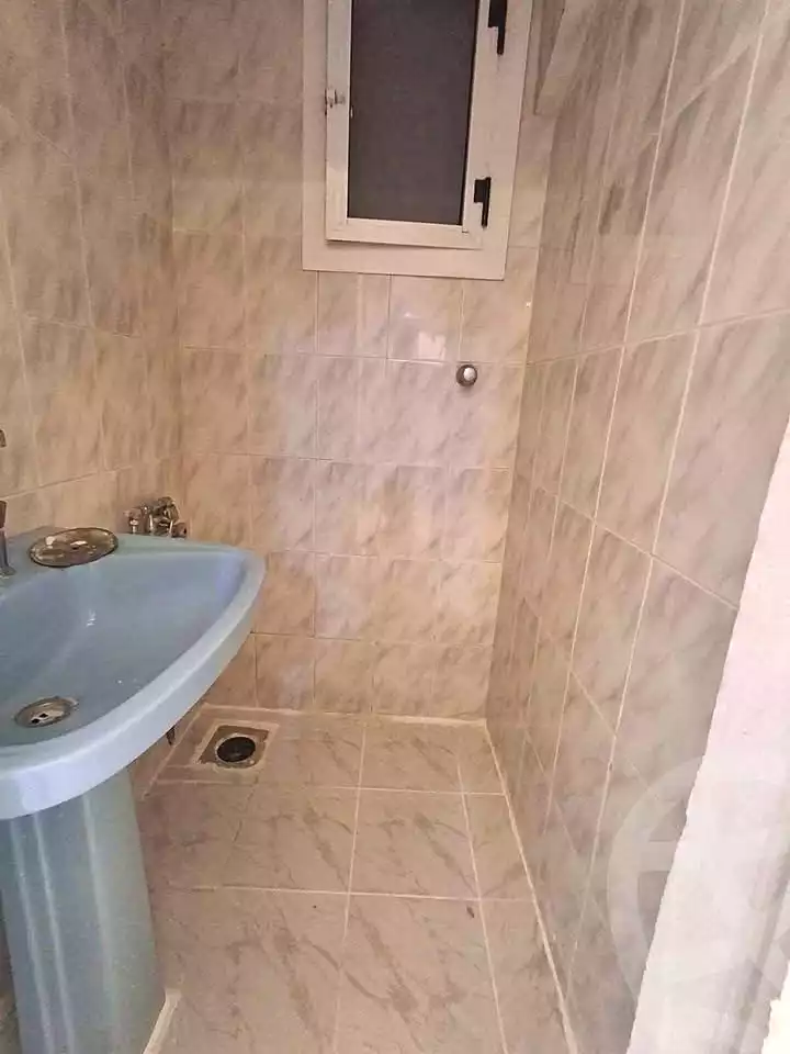 https://aqarmap.com.eg/ar/listing/7253718-for-sale-alexandria-al-agamy-shataa-el-nakheel