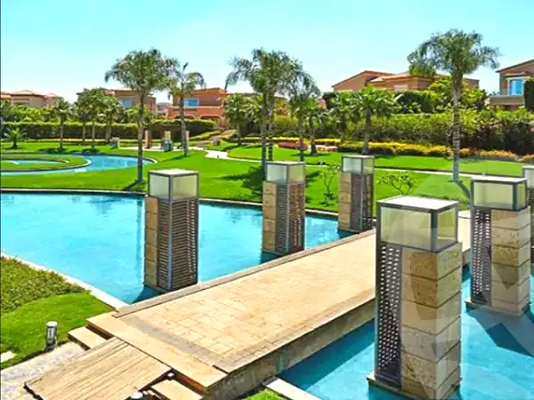 https://aqarmap.com.eg/ar/listing/7253716-for-sale-cairo-new-cairo-compounds-swan-lake-the-phoenix-hassan-allam