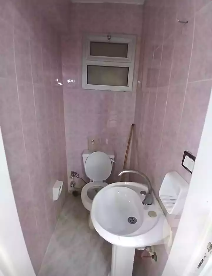 https://aqarmap.com.eg/ar/listing/7253797-for-sale-alexandria-al-agamy-shataa-el-nakheel