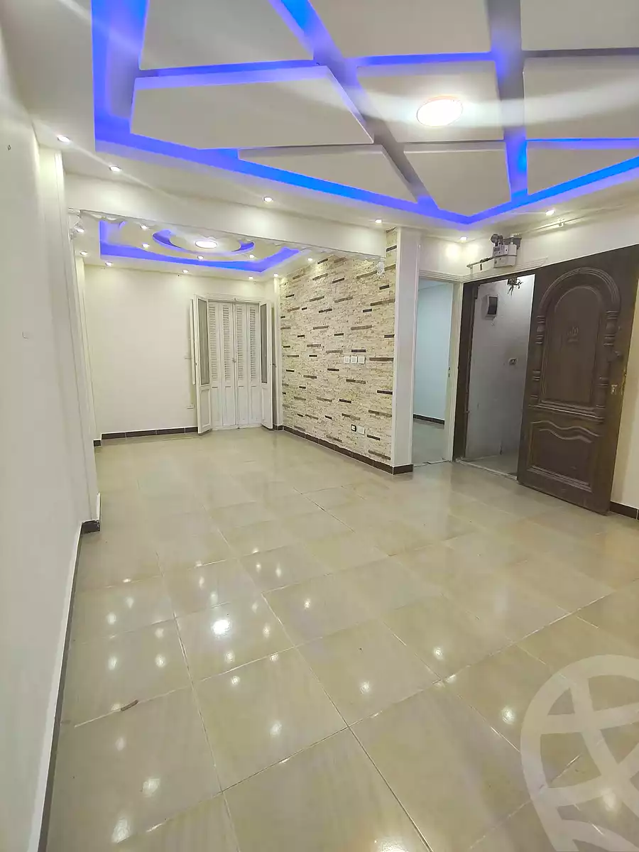 https://aqarmap.com.eg/ar/listing/7253877-for-sale-alexandria-lsywf-el-falki
